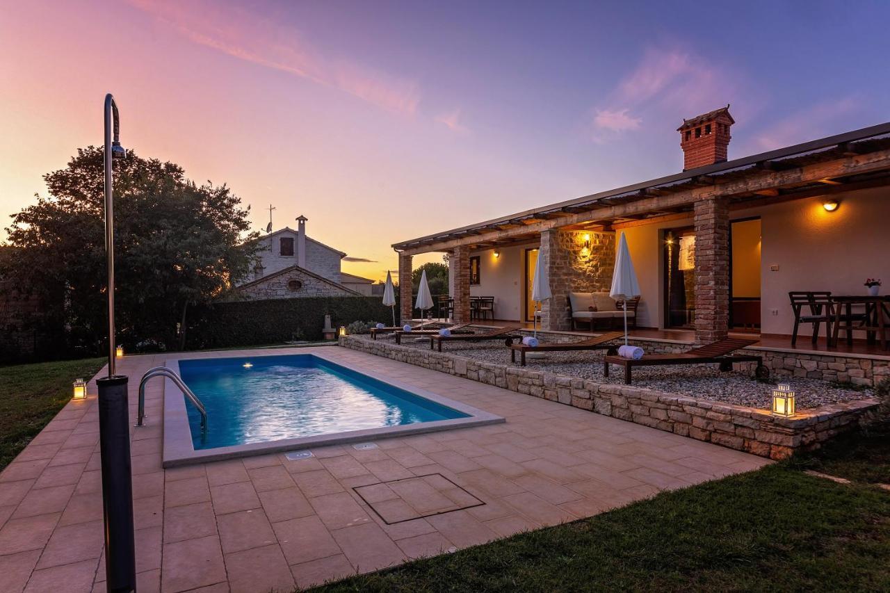 Grebac Villa Kaštelir Екстериор снимка