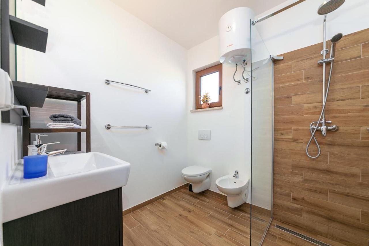 Grebac Villa Kaštelir Екстериор снимка